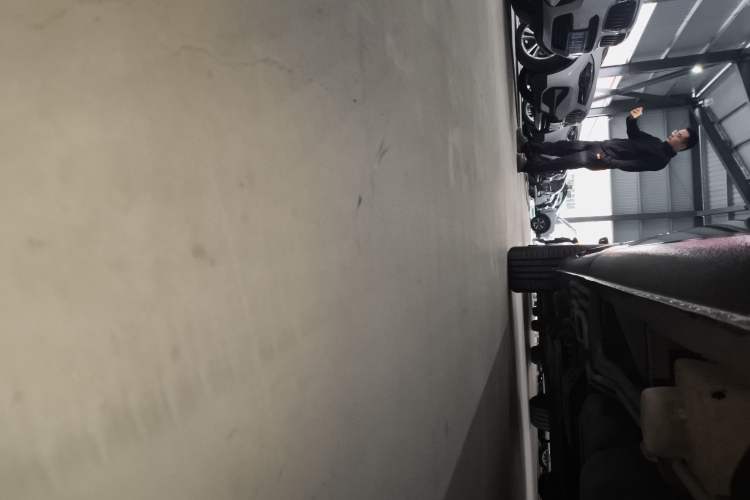 Used Mercedes-Benz Vito 2021 2.0T Elite Version 7 Seats
