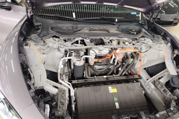 Used  SU7 2024 Four-Wheel Drive Ultra-Long Range Advanced Intelligent Driving Max Edition
