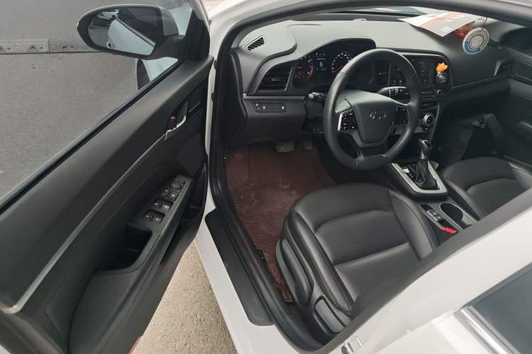 Used Hyundai Elantra (6th Generation / Lingdong) 2020 1.5L CVT Smart & Stylish – Elite Version
