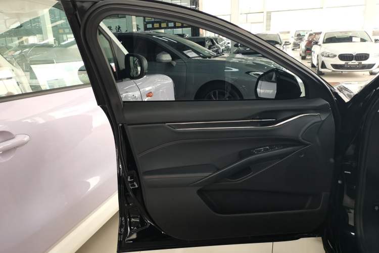 Used Ford Mondeo 2022 Restyled EcoBoost 245 Luxury Version
