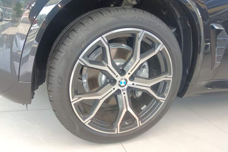 Used BMW X5 2023 xDrive 30Li Luxury M Sport Night Edition Package
