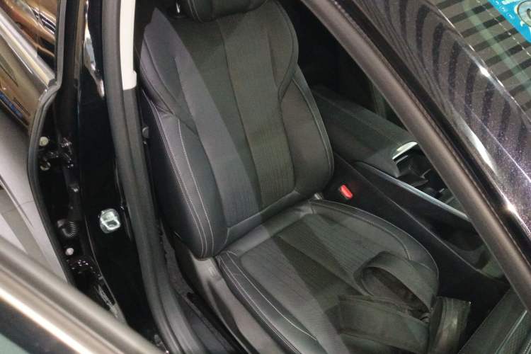 Used Buick LaCrosse 2023 28T Prestige Edition
