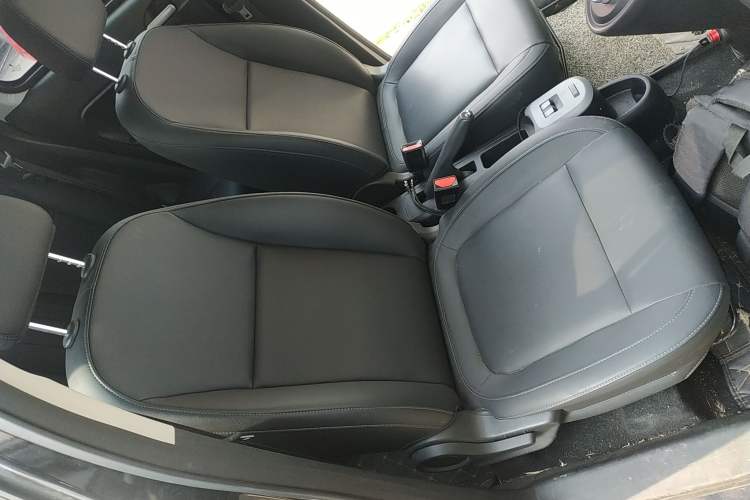 Used ORA Black Cat 2021 351 km Standard Version
