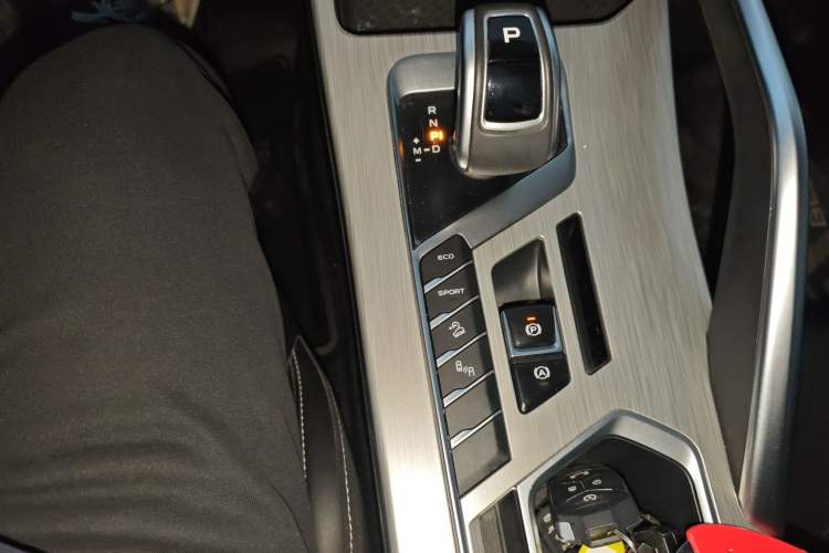 Used Geely Auto Coolray 2019 260T DCT Knight China VI Standard
