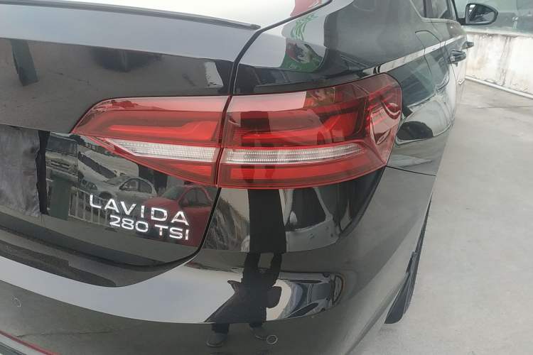 Used Volkswagen Lavida 2023 280TSI DSG Starry Sky Deluxe Edition

