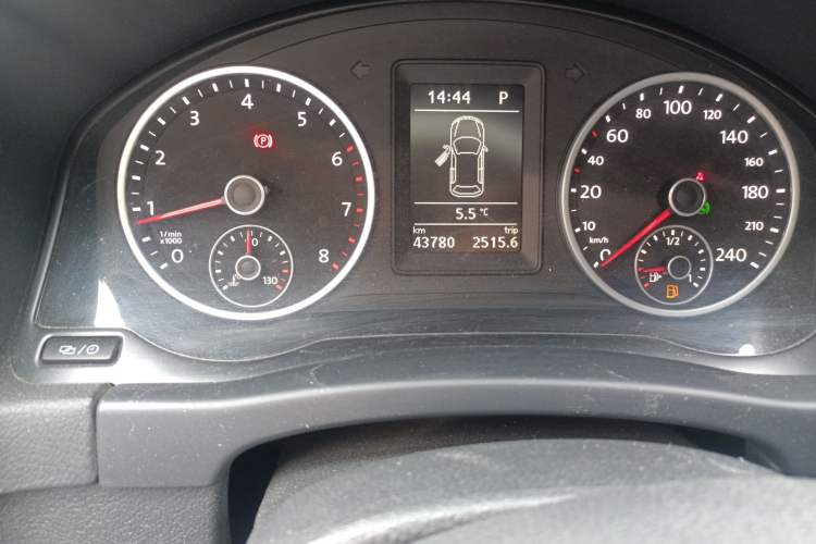 Used Volkswagen Tiguan L 2013 1.8TSI Automatic Two-Wheel Drive Trend Edition
