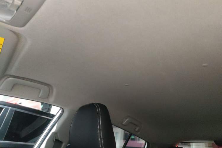 Used Toyota YARiS L 2022 X-Trail 1.5L CVT Leading PLUS Edition