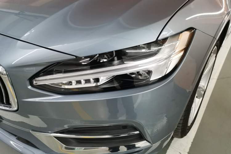 Used Volvo S90 2019 T5 Zhiyi Edition
