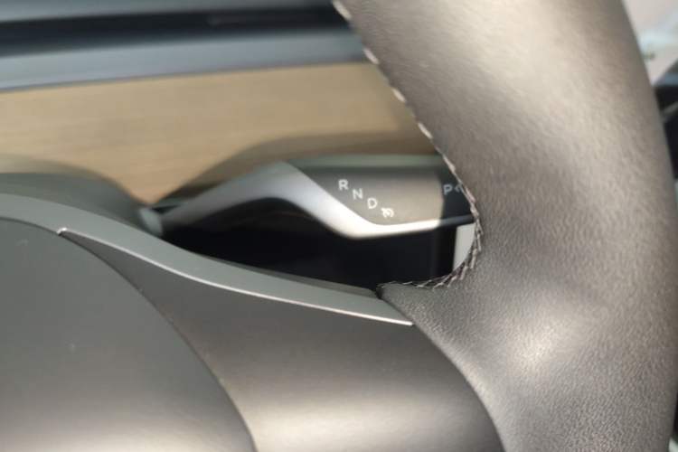 Used Tesla Model Y 2022 Rear-Wheel-Drive Version