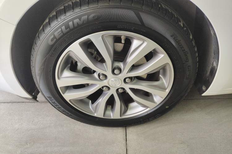 Used Buick GT 2021 1.3T Automatic Mild Hybrid Elite Version
