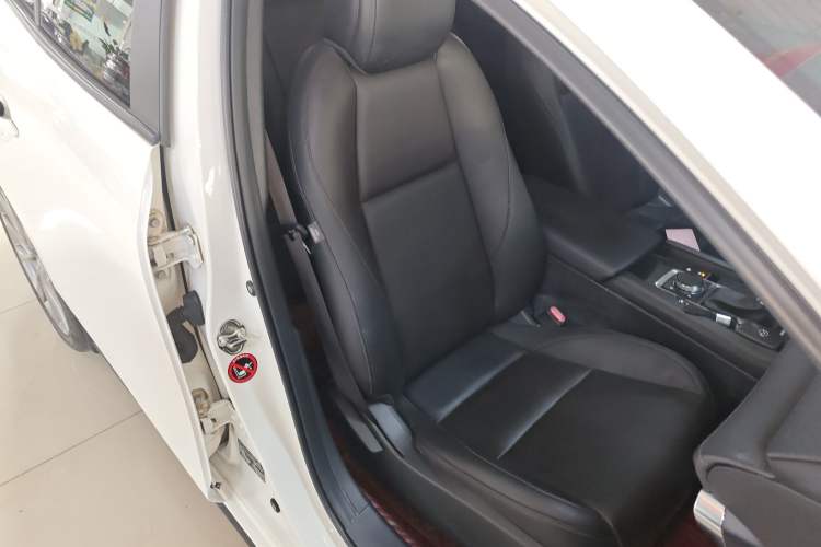 Used Mazda Mazda 3 Axela 2021 2.0L Automatic Zhiyao Edition