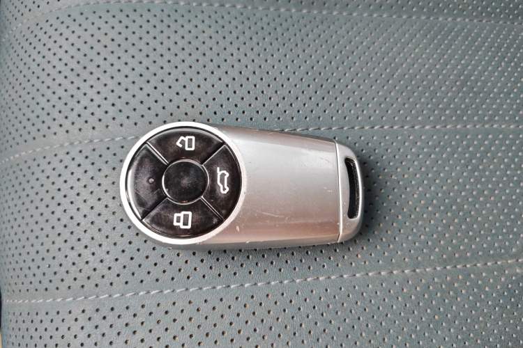 Used ORA Good Cat 2023 401 km Standard Range Premium Version Lithium Iron Phosphate