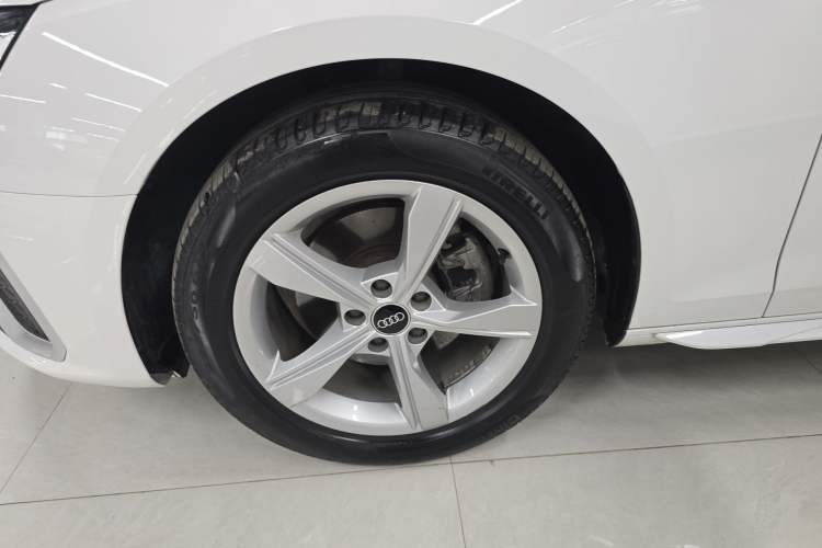 Used Audi A4L 2022 35 TFSI Fashion Dynamic Model
