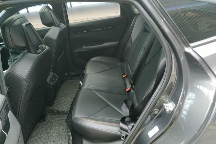 Used Changan UNI-V 2022 1.5T Prestige Version
