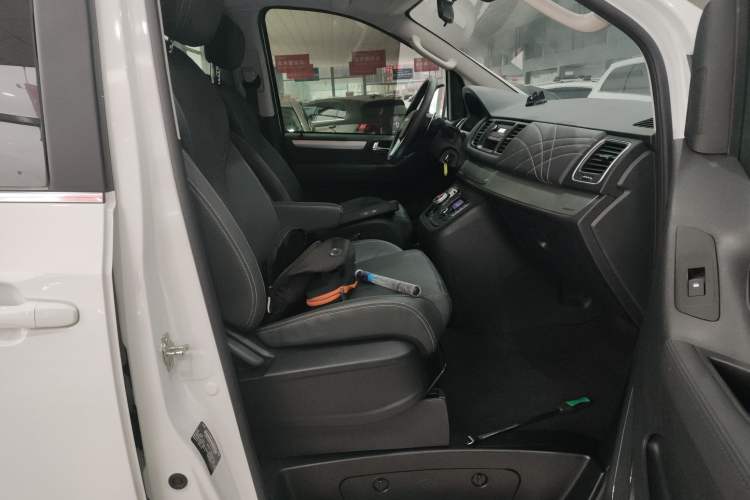 Used SAIC MAXUS G20 2023 ES 2.0T Gasoline Automatic Value Edition