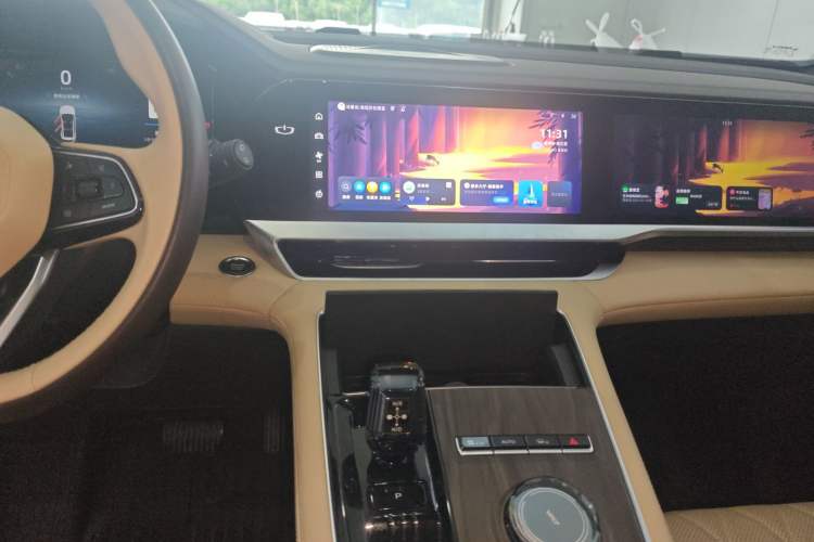 Used Geely Auto Monjaro L 2025 Dongfang Yao 2.0TD Automatic All-Wheel-Drive Wangyue Edition
