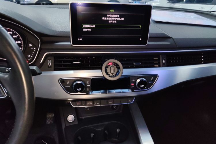 Used Audi A4L 2018 30th Anniversary Edition 40 TFSI Fashion Model
