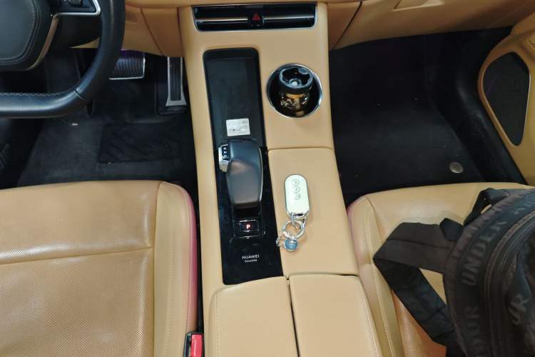 Used Hima AITO M5 2022 Extended-Range Four-Wheel Drive Ultimate Edition
