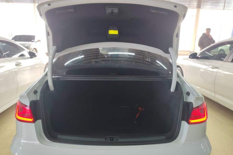 Used Audi A3 2015 Limousine 35 TFSI Millionth Anniversary Intelligent Leading Model