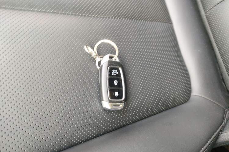 Used Hyundai Santa Fe 2020 380 TGDi Automatic All-Wheel Drive DLX HTRAC Prestige PLUS
