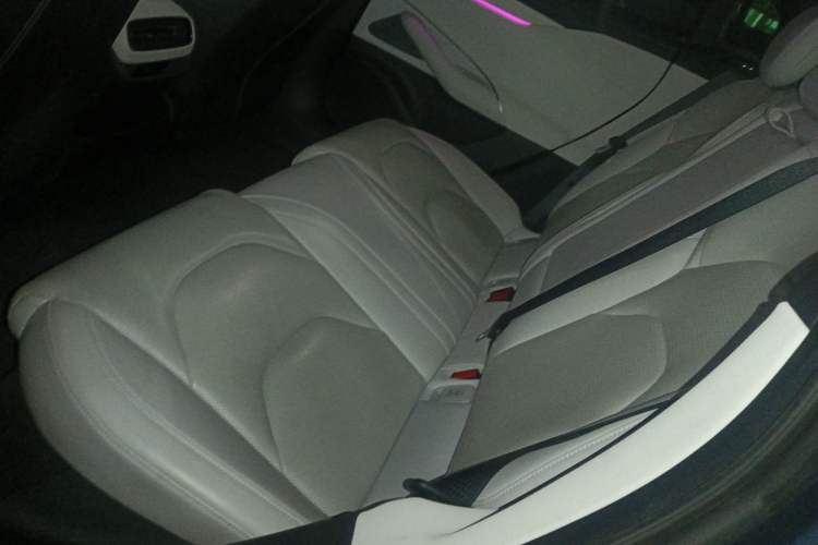 Used  SU7 2024 Four-Wheel Drive Ultra-Long Range Advanced Intelligent Driving Max Edition
