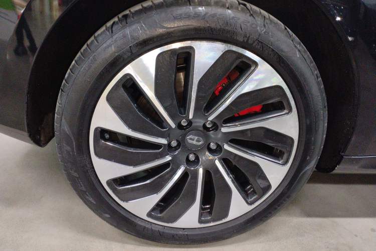 Used Hima AITO M5 2022 Extended-Range Four-Wheel Drive Performance Version
