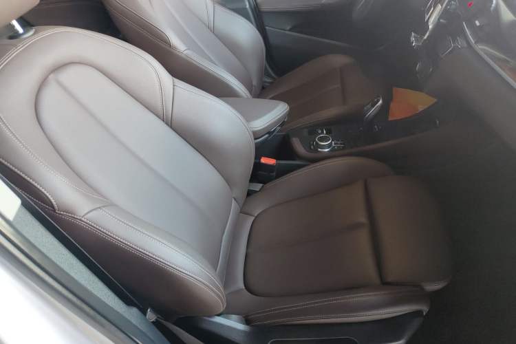 Used BMW X1 2022 sDrive25Li Leading Model
