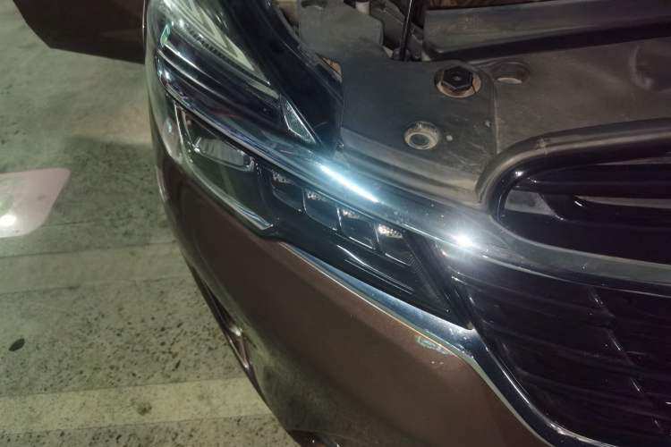 Used Buick GL8 2020 Land Cruiser Executive Class 652T Comfort Model