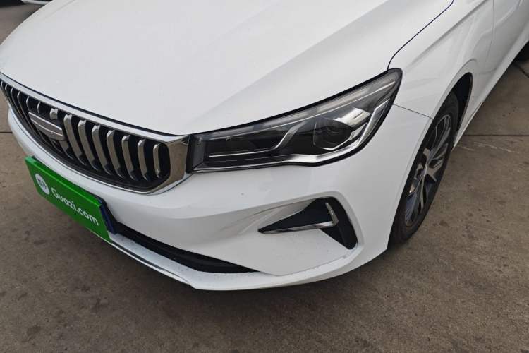 Used Geely Auto Emgrand 2025 4th Generation 1.5L CVT Longteng Edition
