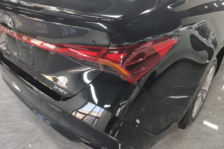 Used Toyota Avalon 2024 Dual-Engine 2.5L XLE Premium Edition
