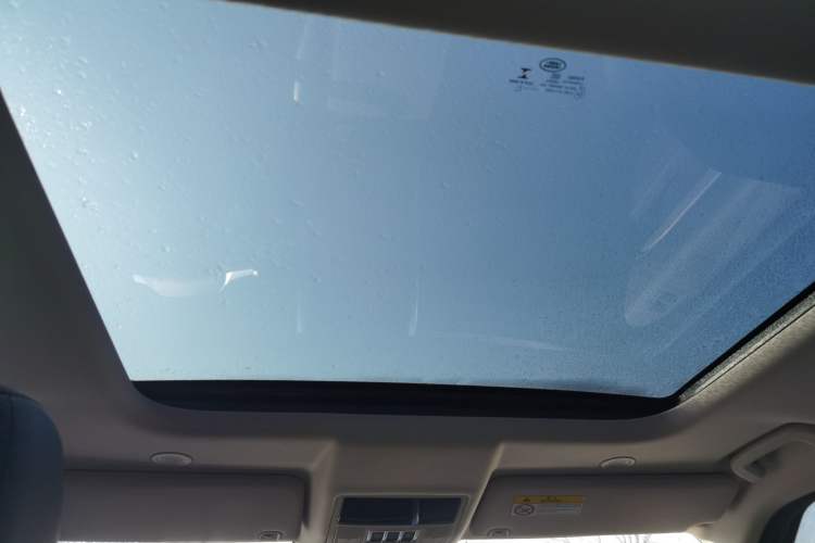 Used Land Rover Discovery 2021 360 PS R-Dynamic S