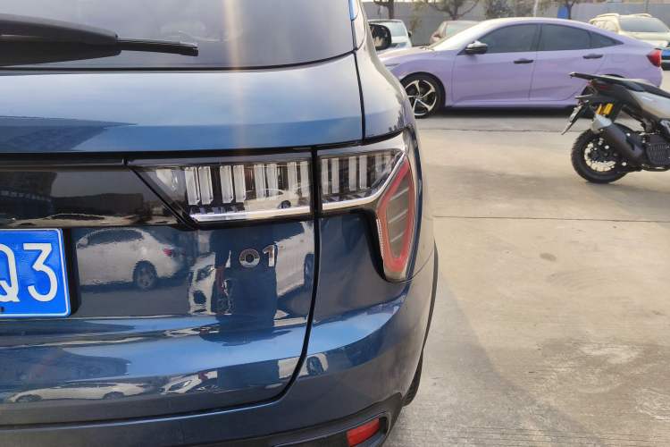 Used Lynk & Co 01 2019 2.0T Two-Wheel Drive Zhaopu Version China VI Standard
