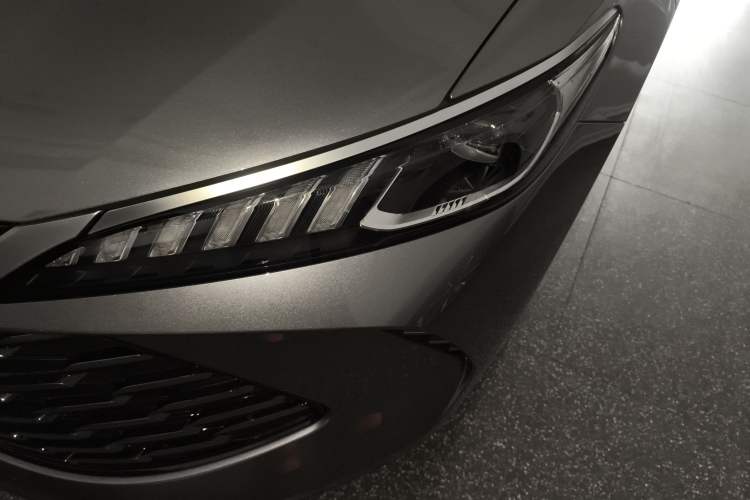 Used BYD Qin PLUS 2025 DM-i Smart Drive 55KM Leading Model
