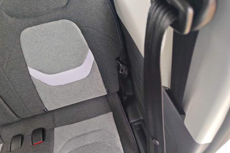 Used Chery QQ Ice Cream 2022 170km Sundae Phosphate Lithium-Ion
