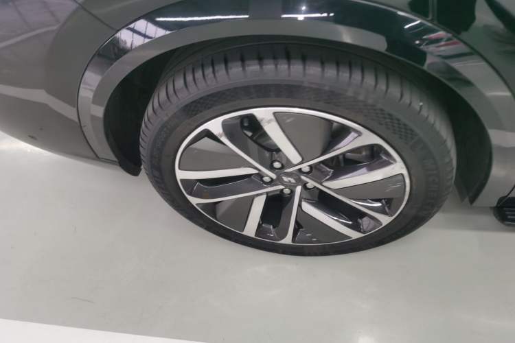 Used Li Auto L9 2022 Max model