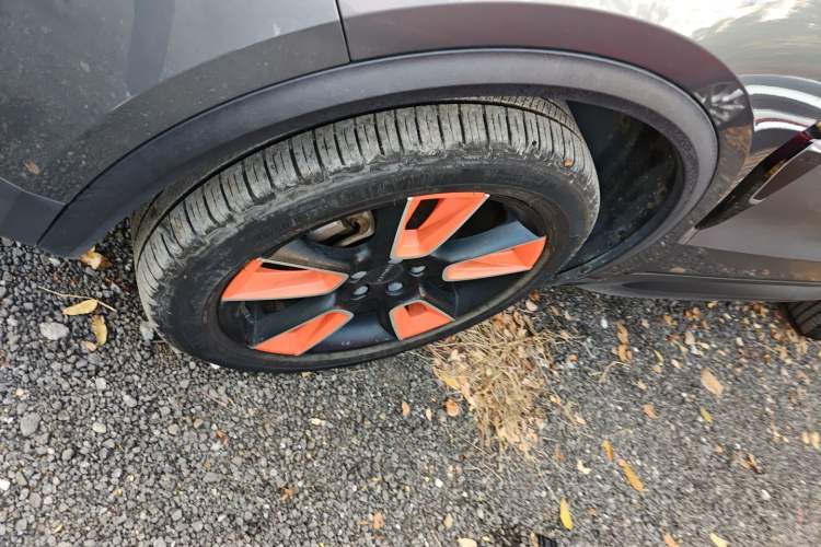 Used Lynk & Co 01 2019 2.0T Two-Wheel Drive Zhaopu Version China VI Standard
