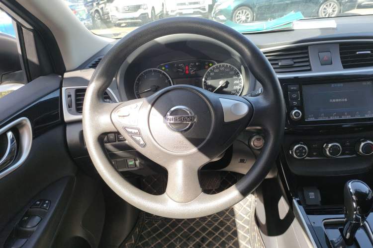 Used Nissan Sylphy 2016 1.6 XL CVT Deluxe Edition
