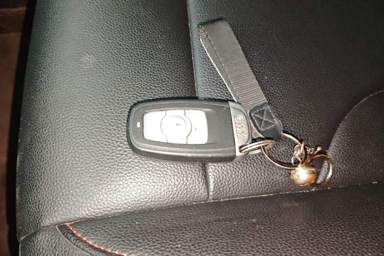 Used Haval H6 2016 Upgraded Model 1.5T Automatic Two-Wheel Drive Elite Version
