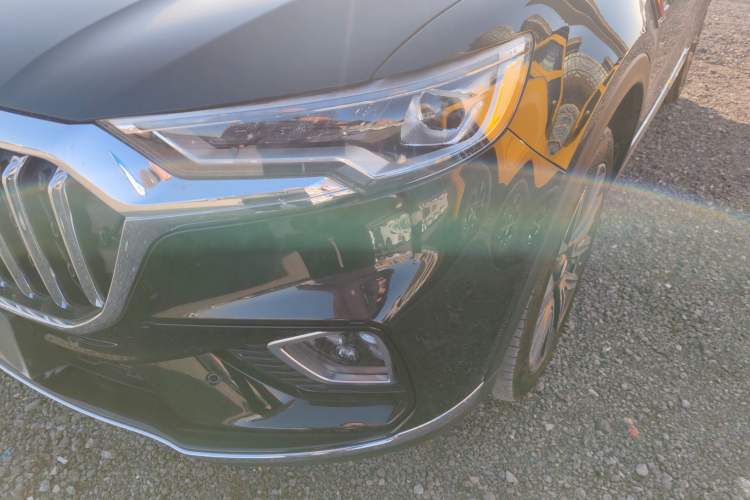 Used Hongqi HS5 2022 Facelifted Version 2.0T Smart Connect Flagship All-Wheel-Drive Edition