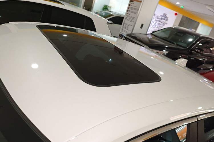 Used Honda Civic 2023 240TURBO CVT Dynamic · Center Stage Special Edition