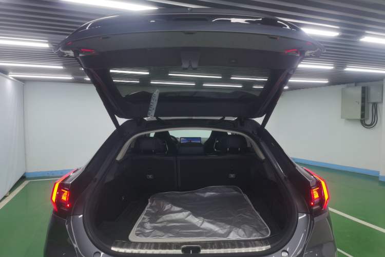 Used Zeekr 001 2022 Ultra-Long Range Single-Motor WE Version
