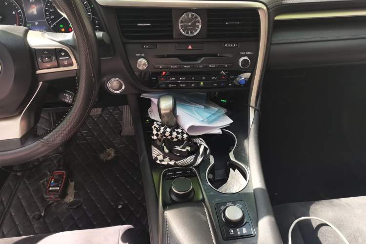 Used Lexus RX 2016 300 Two-Wheel Drive Elite Version China V Standard
