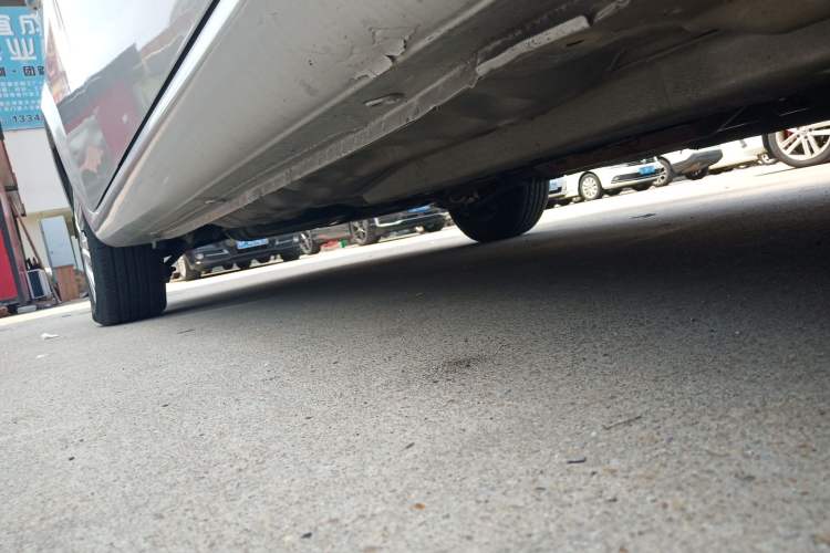 Used Buick Excelle 2015 1.5L Manual Classic Trim
