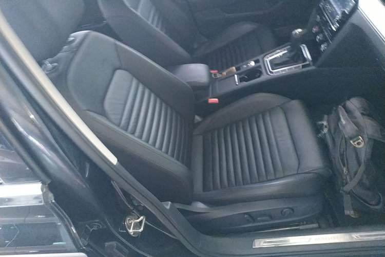 Used Volkswagen Magotan 2018 330TSI DSG Advanced Model
