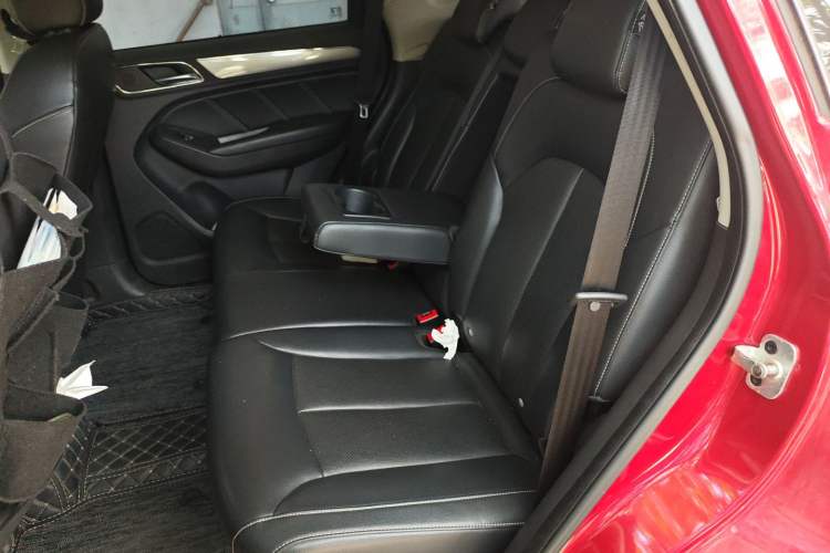 Used Roewe RX5 2016 20T Two-Wheel Drive Automatic Internet Smart Edition