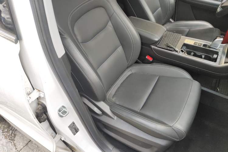 Used Chery Tiggo 7 PLUS 2021 Kunpeng Edition 1.6 TGDI DCT Prestige Model
