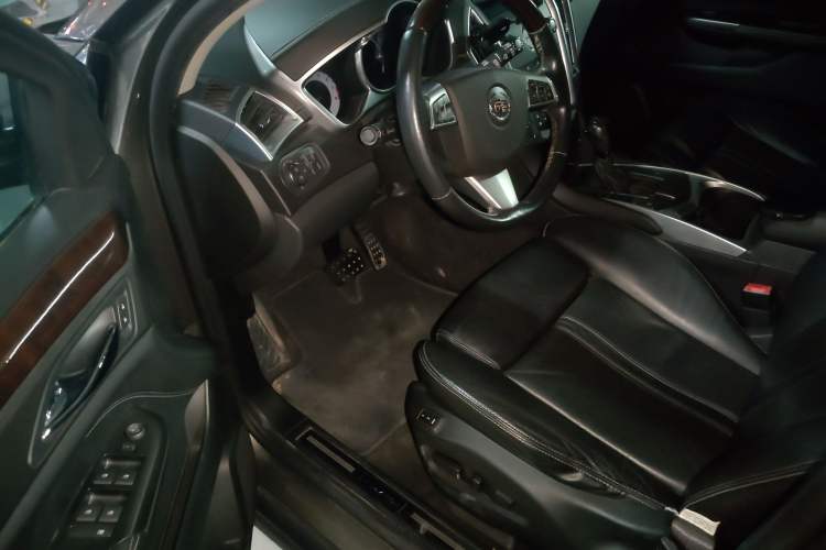 Used Cadillac SRX 2012 3.0L Elite Edition
