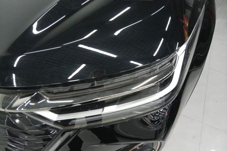 Used Chery Tiggo 8 PRO 2024 Champion Edition 390T Two-Wheel Drive Peak Version 7 Seats
