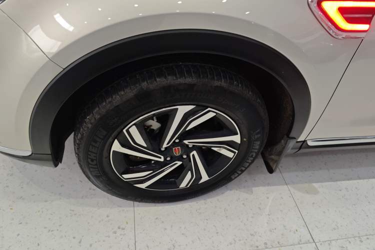 Used Hongqi HS5 2022 Revised Version 2.0T Smart Connect Flagship Edition
