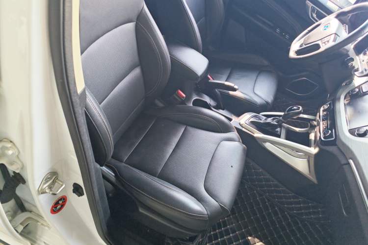 Used Geely Auto Vision X3 2017 1.5L Automatic Prestige Model
